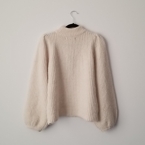 💕Vero Moda Highneck Whool Bishop Sleeve Shirt - Picture 3 of 6